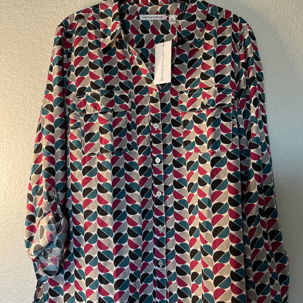 Long sleeve patterned blouse